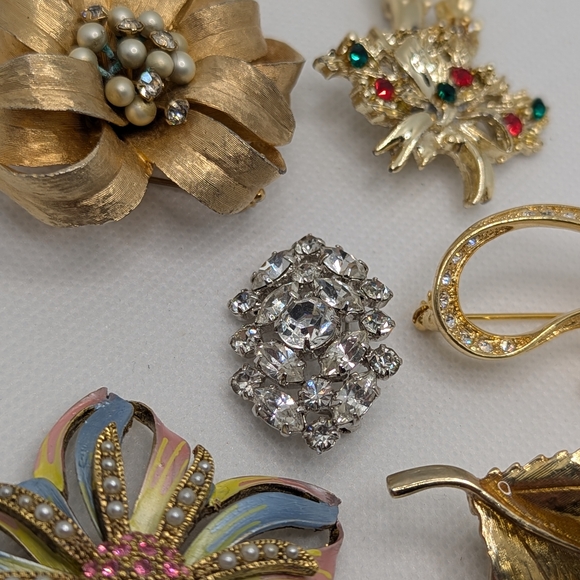 ✨ Stunning Vintage Brooch Collection – Timeless Elegance ✨ - Picture 5 of 7